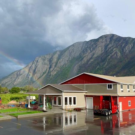 Orchard View Motel Keremeos Екстер'єр фото